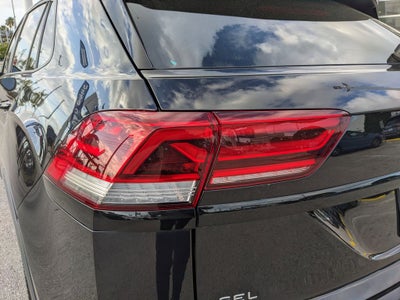 2023 Volkswagen Atlas Cross Sport 2.0T SEL R-Line