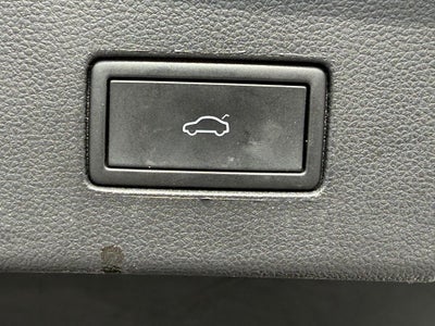 2023 Volkswagen Atlas Cross Sport 3.6L V6 SEL R-Line