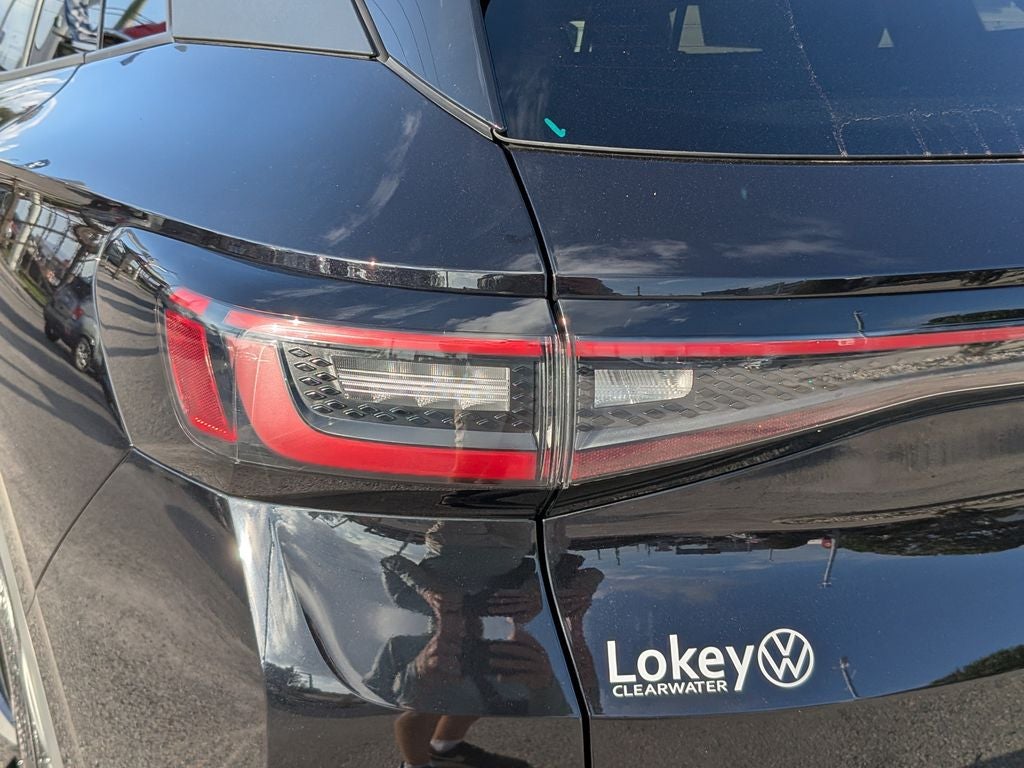 2023 Volkswagen ID.4 Pro