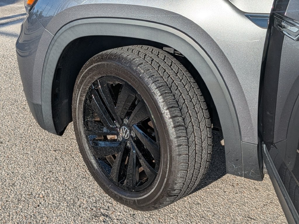 2021 Volkswagen Atlas Cross Sport 2.0T SE w/Technology