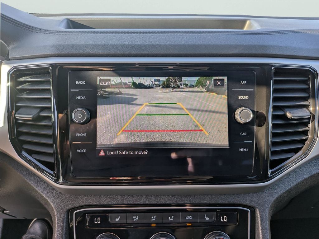 2023 Volkswagen Atlas Cross Sport 2.0T SE w/Technology