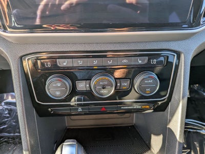 2023 Volkswagen Atlas Cross Sport 2.0T SE w/Technology