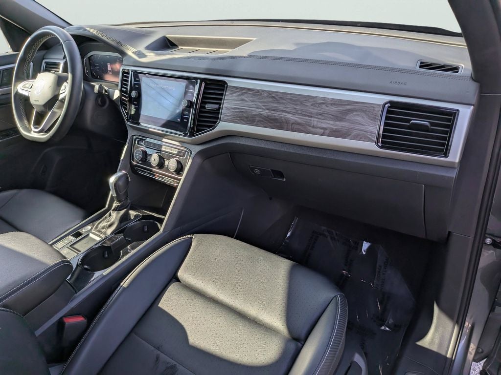 2023 Volkswagen Atlas Cross Sport 2.0T SE w/Technology
