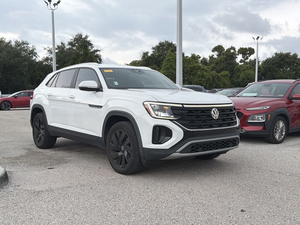2024 Volkswagen Atlas Cross Sport 2.0T SE w/Technology