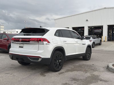 2024 Volkswagen Atlas Cross Sport 2.0T SE w/Technology