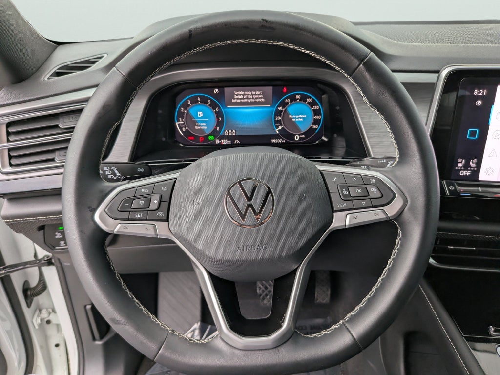 2024 Volkswagen Atlas Cross Sport 2.0T SE w/Technology