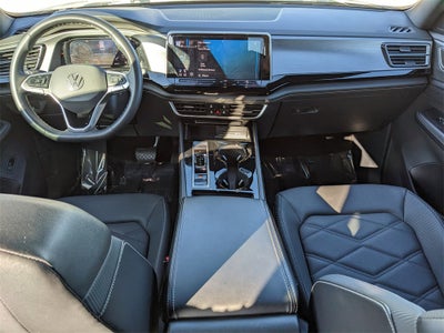 2024 Volkswagen Atlas Cross Sport 2.0T SE w/Technology