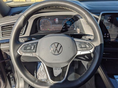 2024 Volkswagen Atlas Cross Sport 2.0T SE w/Technology