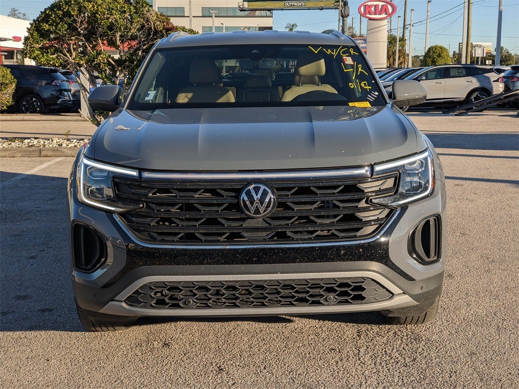 2024 Volkswagen Atlas Cross Sport 2.0T SE w/Technology
