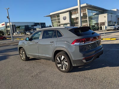 2024 Volkswagen Atlas Cross Sport 2.0T SE w/Technology