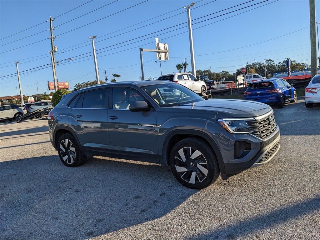 2024 Volkswagen Atlas Cross Sport 2.0T SE w/Technology