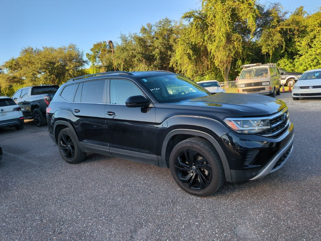 2022 Volkswagen Atlas 2.0T SE w/Technology