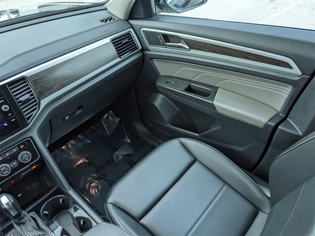 2023 Volkswagen Atlas 2.0T SE w/Technology