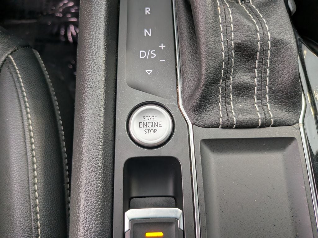 2023 Volkswagen Atlas 2.0T SE w/Technology