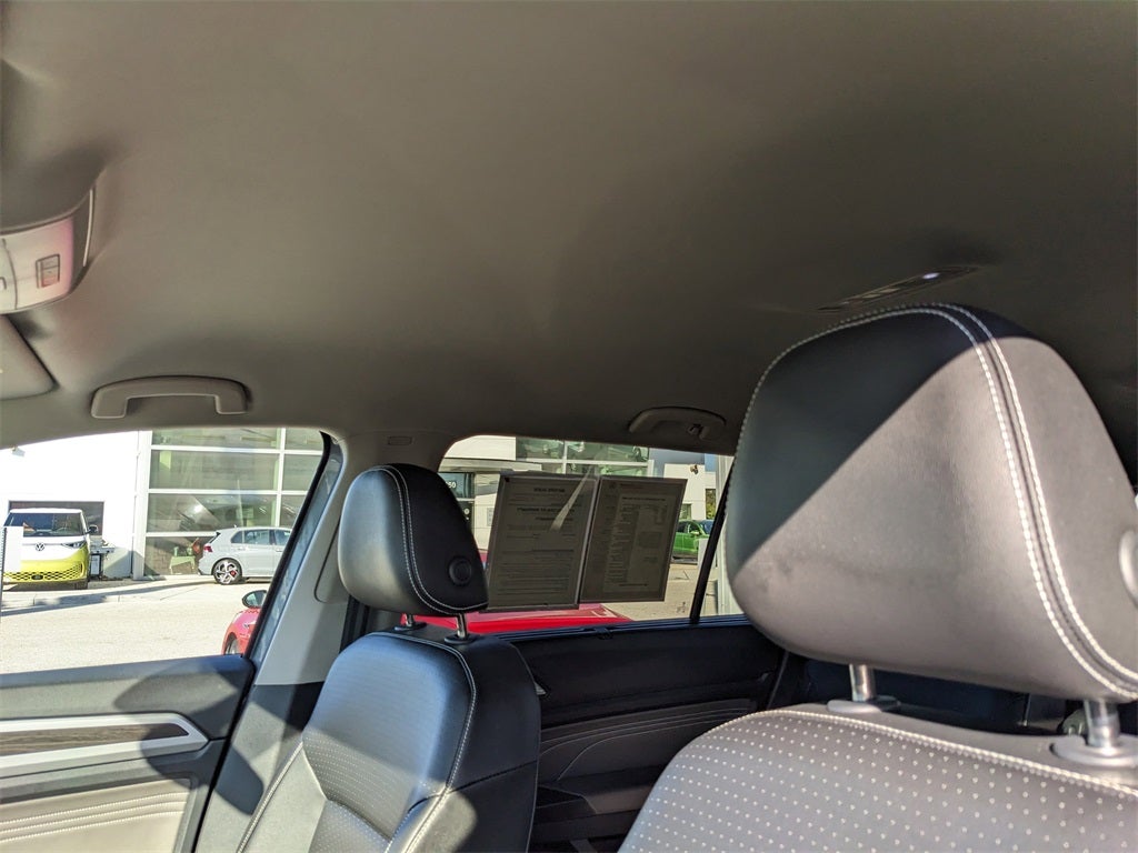 2023 Volkswagen Atlas 2.0T SE w/Technology