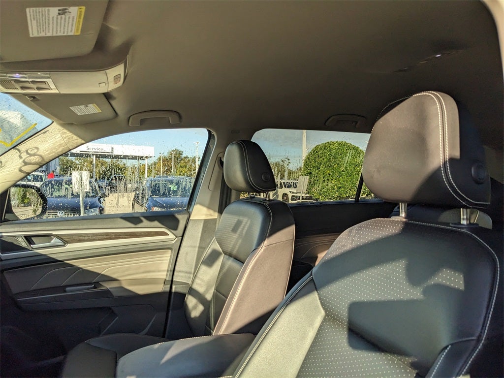 2023 Volkswagen Atlas 2.0T SE w/Technology