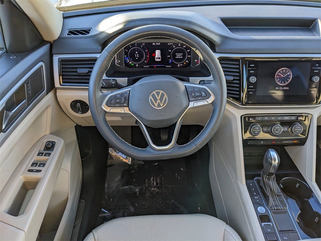 2022 Volkswagen Atlas 3.6L V6 SE w/Technology