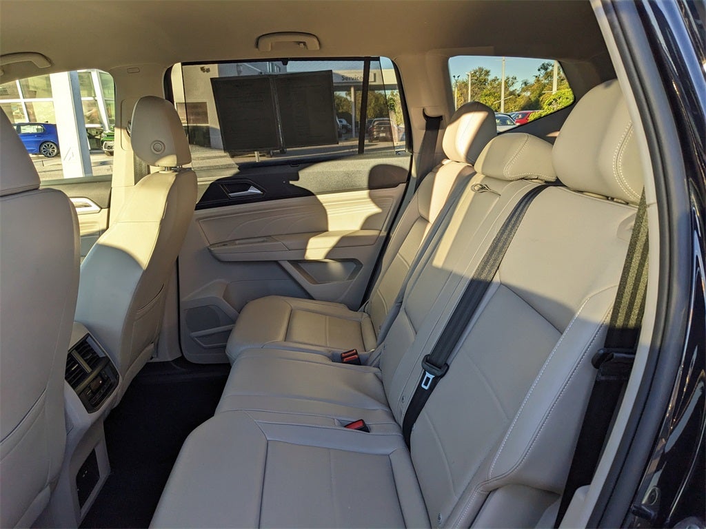 2022 Volkswagen Atlas 3.6L V6 SE w/Technology