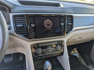 2022 Volkswagen Atlas 3.6L V6 SE w/Technology