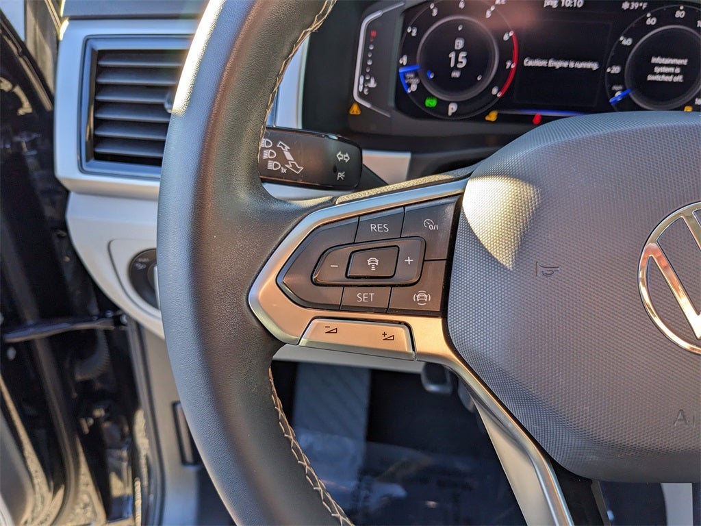 2022 Volkswagen Atlas 3.6L V6 SE w/Technology