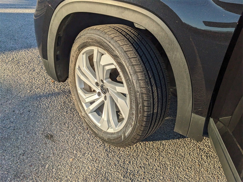 2022 Volkswagen Atlas 3.6L V6 SE w/Technology