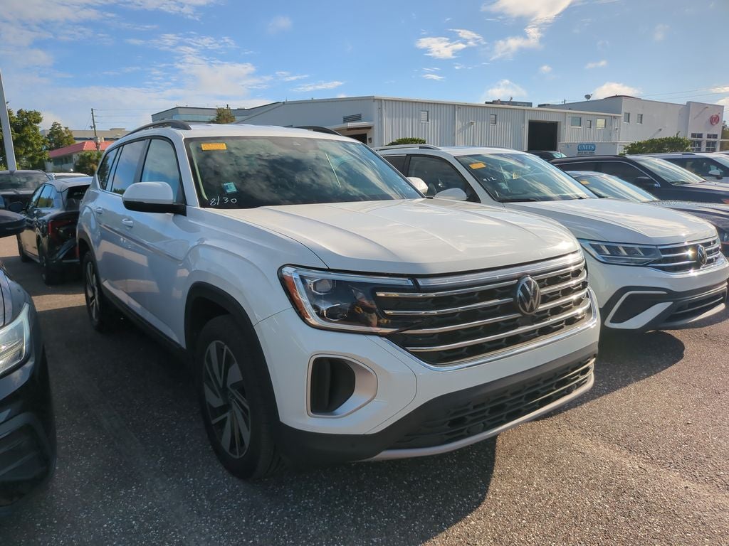 2024 Volkswagen Atlas 2.0T SE w/Technology