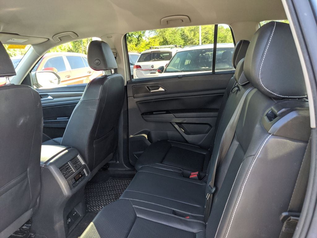 2021 Volkswagen Atlas 3.6L V6 SE w/Technology