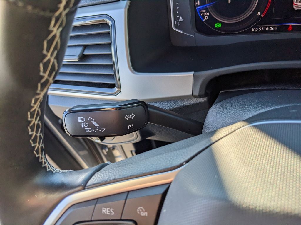 2022 Volkswagen Atlas 3.6L V6 SE w/Technology