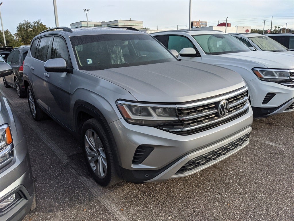 2022 Volkswagen Atlas 3.6L V6 SE w/Technology