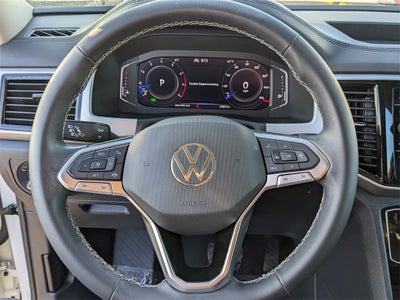 2022 Volkswagen Atlas 3.6L V6 SE w/Technology