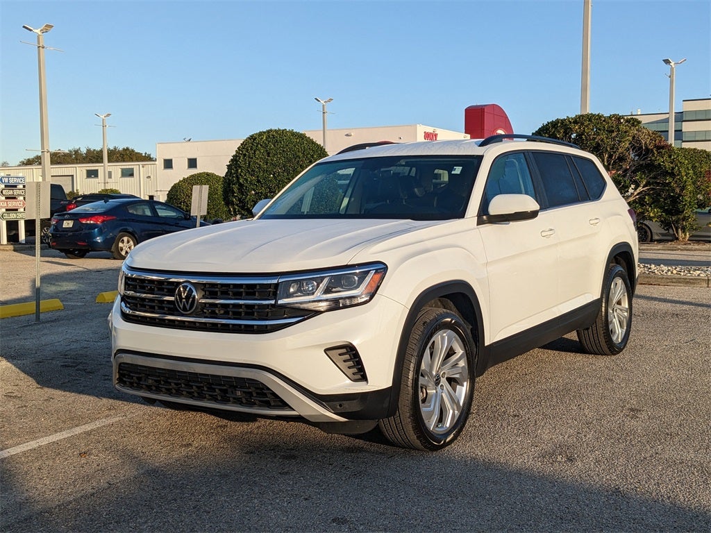 2022 Volkswagen Atlas 3.6L V6 SE w/Technology