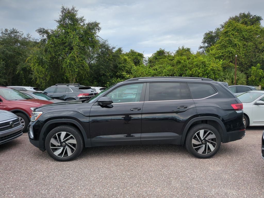 2024 Volkswagen Atlas 2.0T SE w/Technology