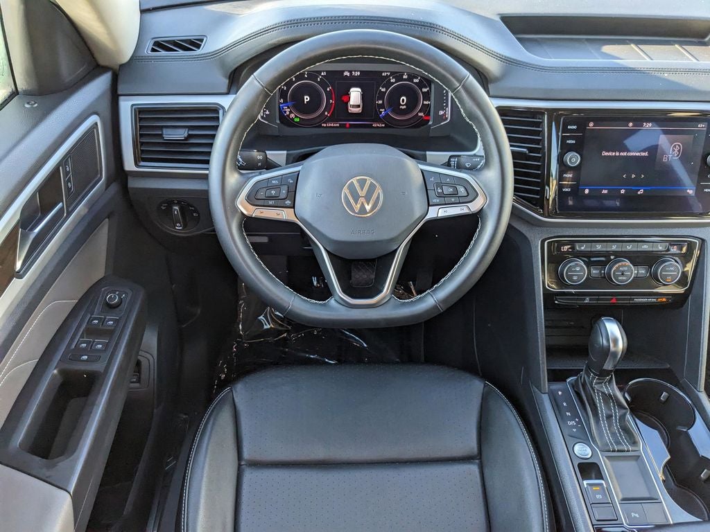 2022 Volkswagen Atlas 3.6L V6 SE w/Technology