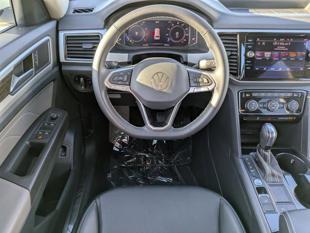 2023 Volkswagen Atlas 3.6L V6 SE w/Technology