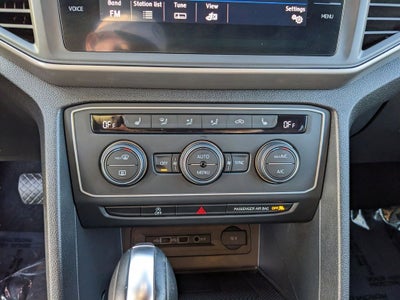 2020 Volkswagen Atlas Cross Sport 2.0T SE w/Technology