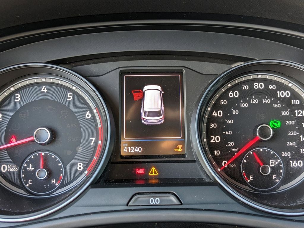 2020 Volkswagen Atlas Cross Sport 2.0T SE w/Technology