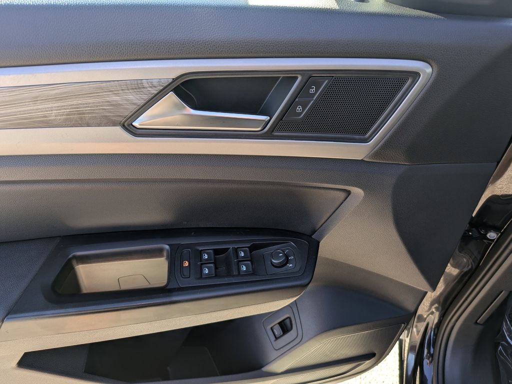 2020 Volkswagen Atlas Cross Sport 3.6L V6 SE w/Technology