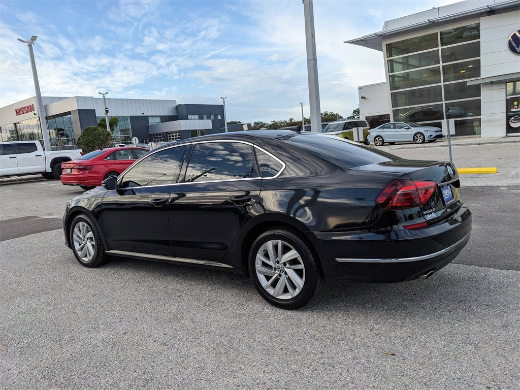 2018 Volkswagen Passat 2.0T SE w/Technology w/Technology