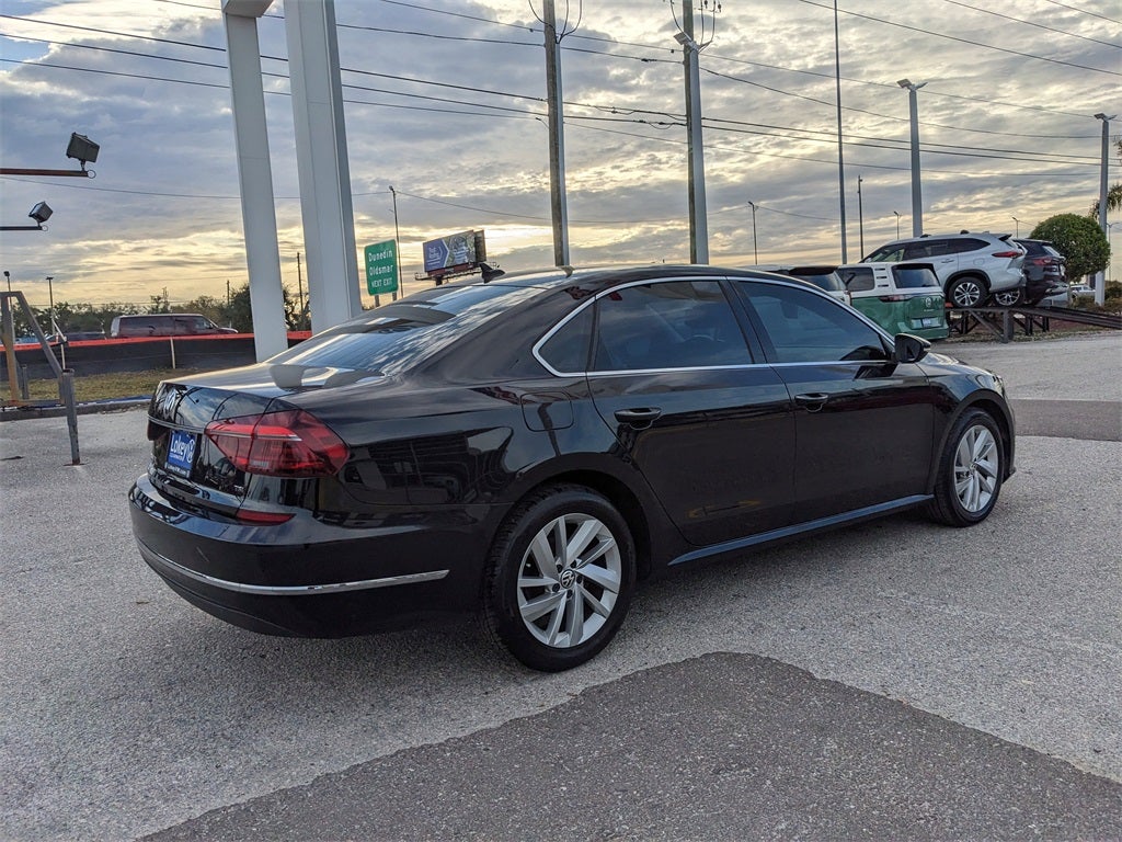 2018 Volkswagen Passat 2.0T SE w/Technology w/Technology