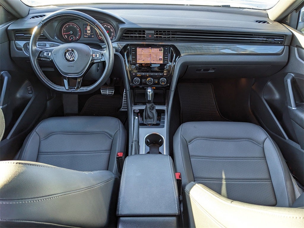 2021 Volkswagen Passat 2.0T R-Line