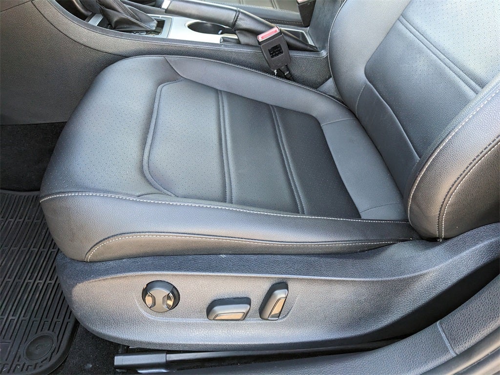 2021 Volkswagen Passat 2.0T R-Line