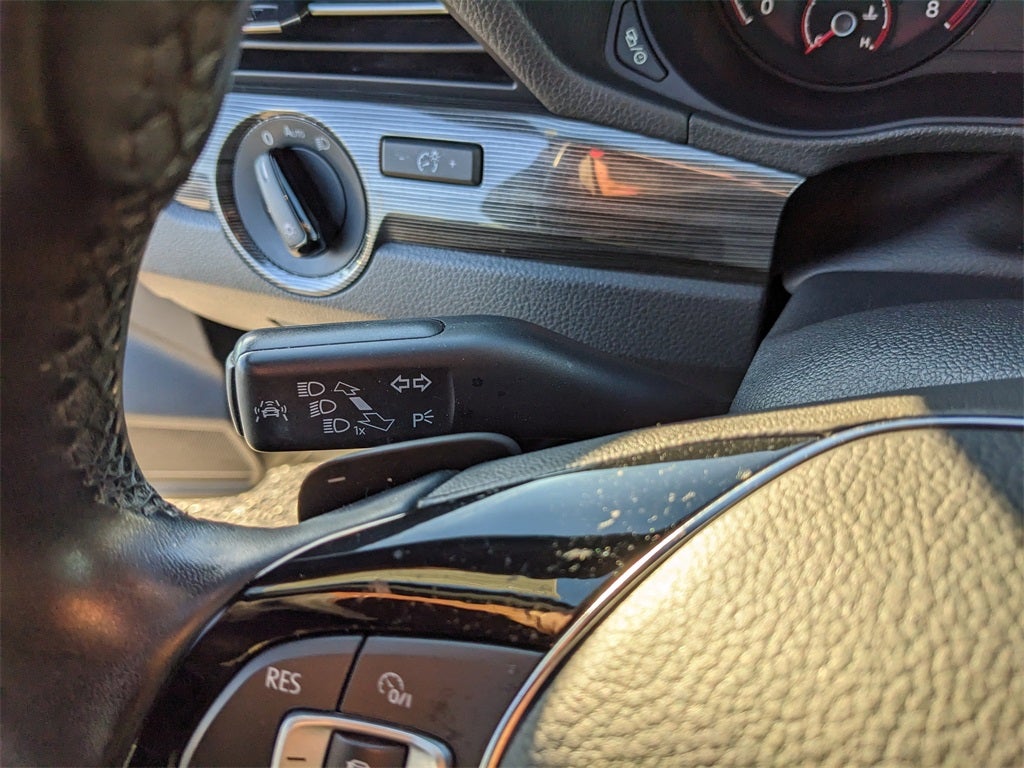 2021 Volkswagen Passat 2.0T R-Line