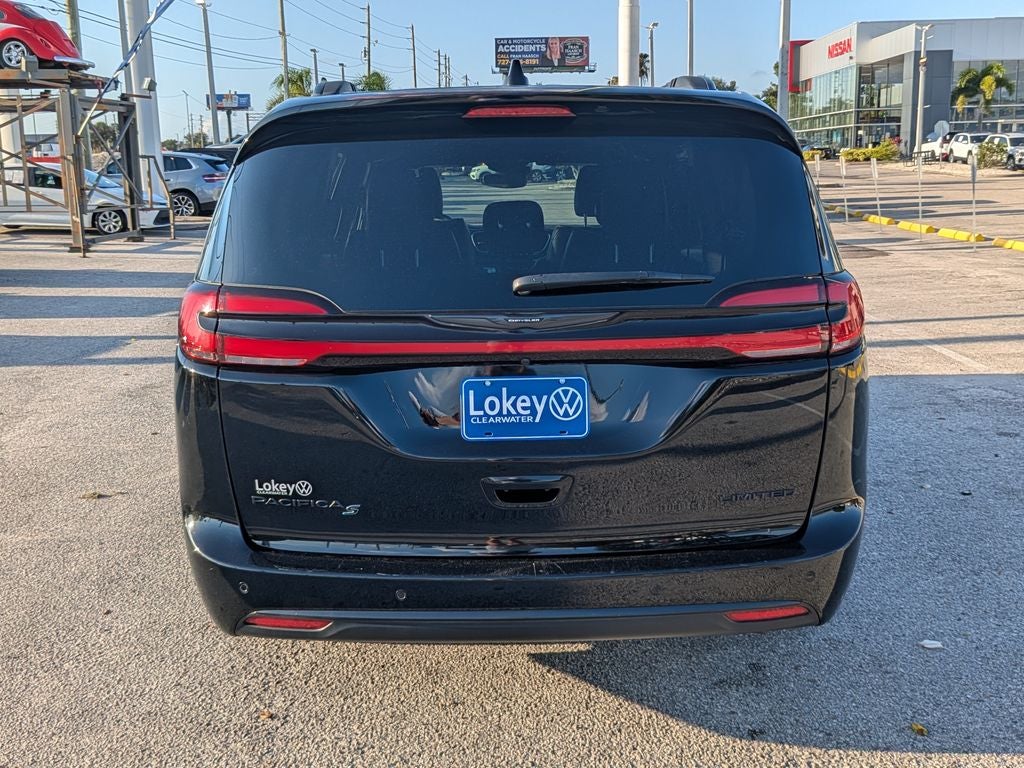 2025 Chrysler Pacifica Limited