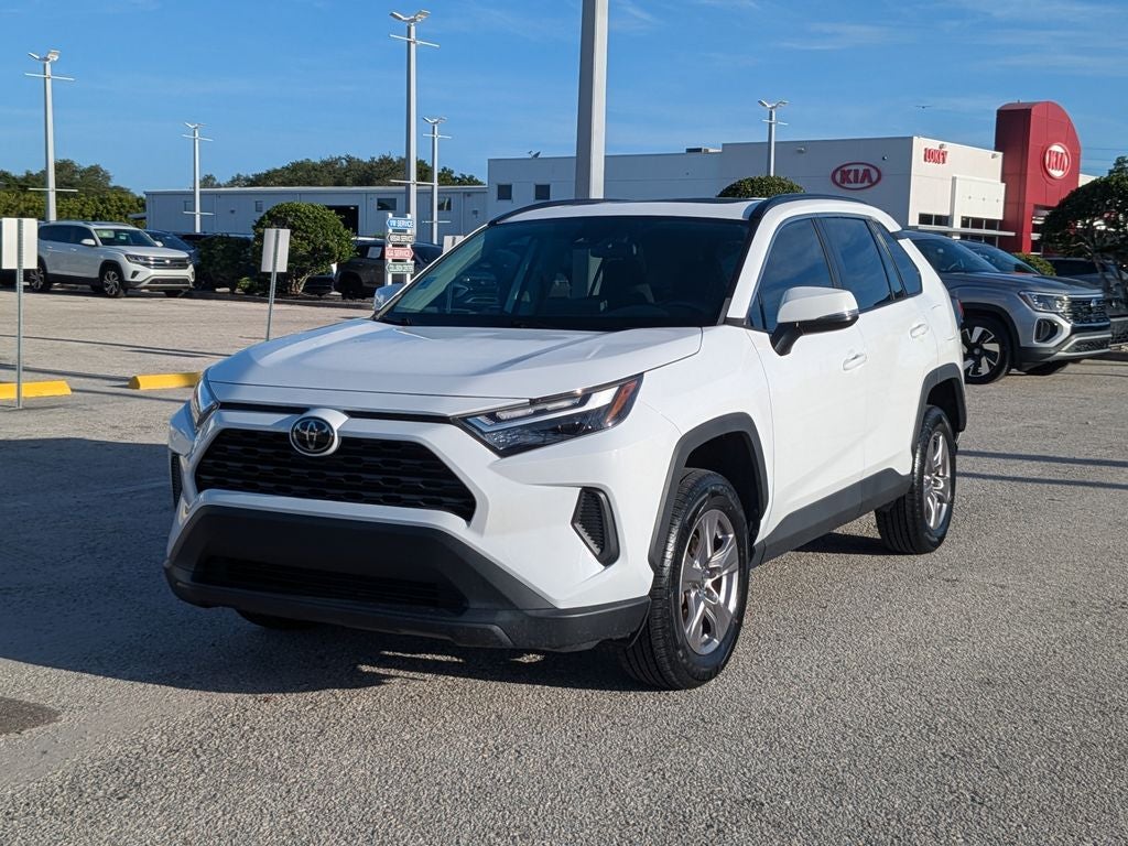 2023 Toyota RAV4 XLE