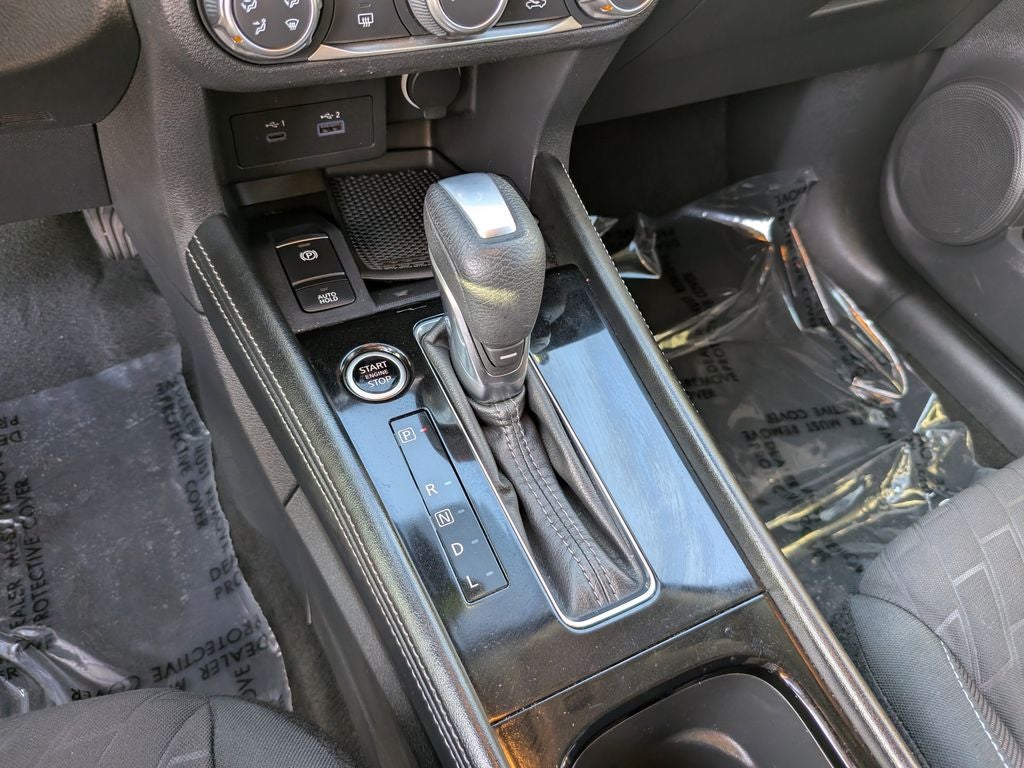 2023 Nissan Kicks SV