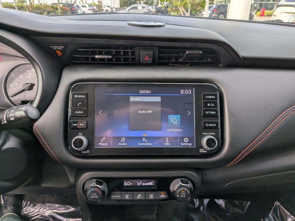 2021 Nissan Kicks SR