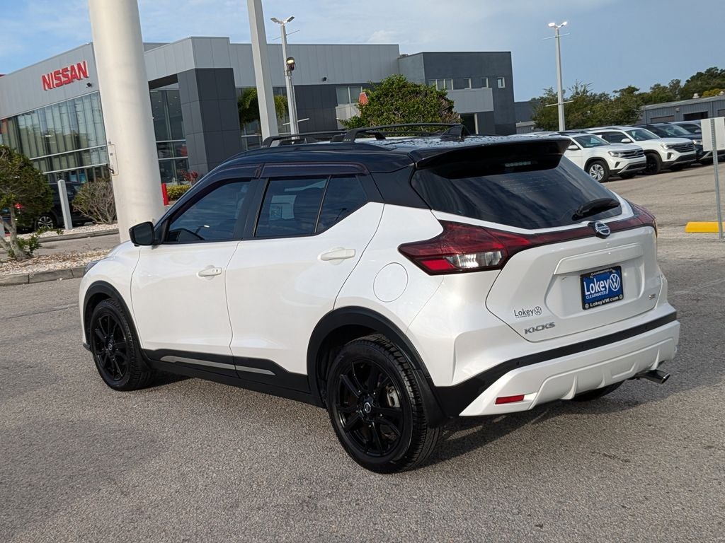 2021 Nissan Kicks SR