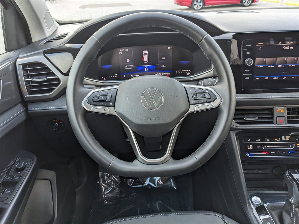 2025 Volkswagen Taos 1.5T SE Black