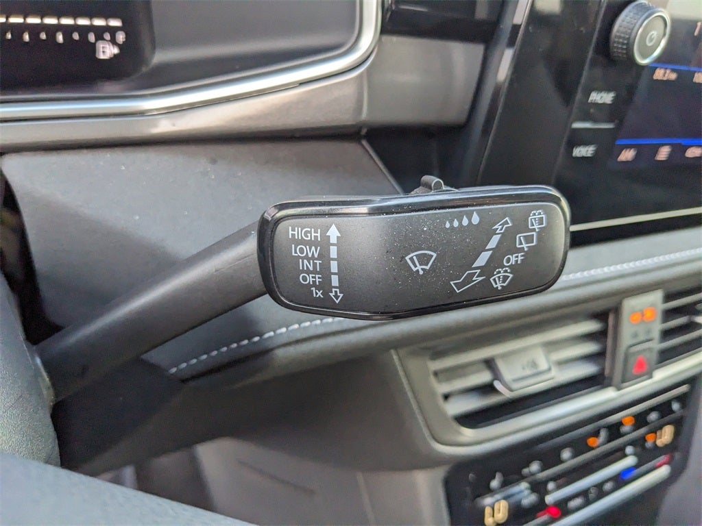 2025 Volkswagen Taos 1.5T SE Black