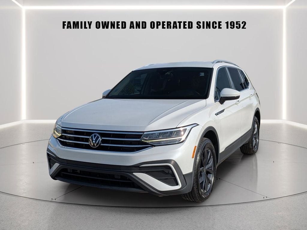 2023 Volkswagen Tiguan 2.0T SE